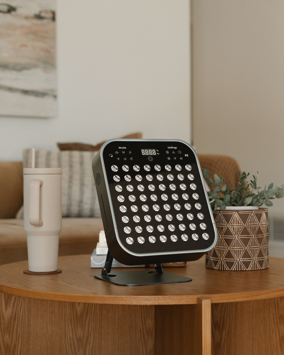Red light Therapy - The Small Panel (Pain Relief, Muscle Recovery and Skin Rejuvenation)