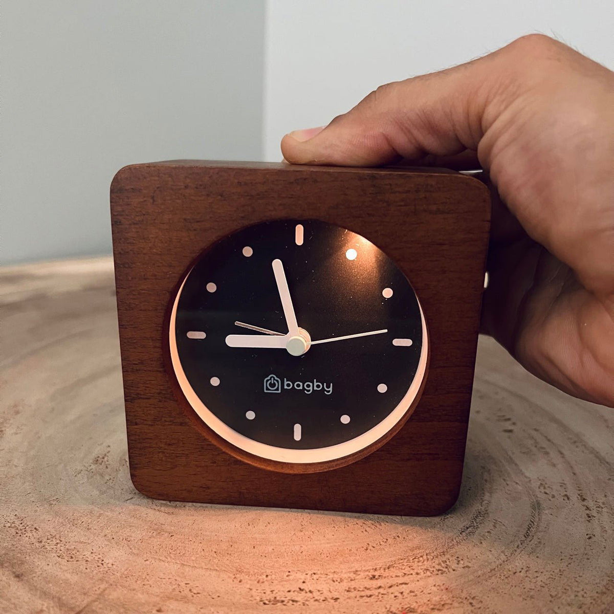 Bagby MINIMALIST - Silent Alarm Clock - Help you sleep better and wake up refreshed