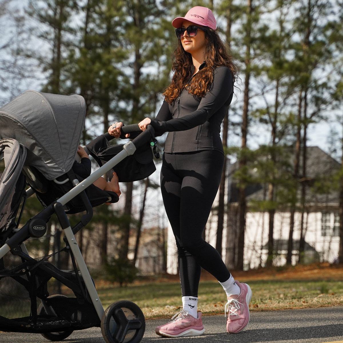 CELER Women's Shoe - Pink (Walk, Jog, Prolonged Standing)