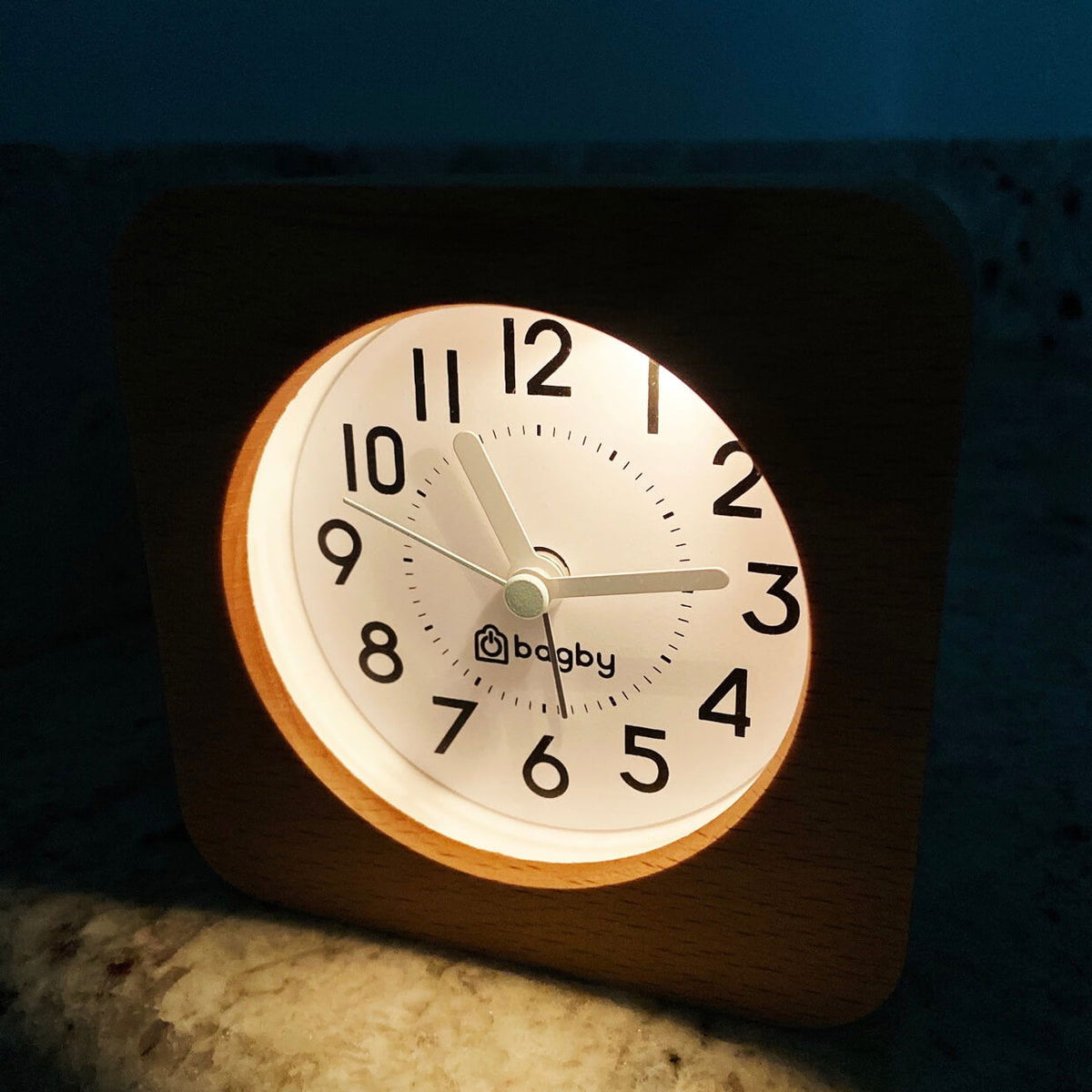 Bagby FARMHOUSE - Silent Alarm Clock - 1 AA battery (not included)