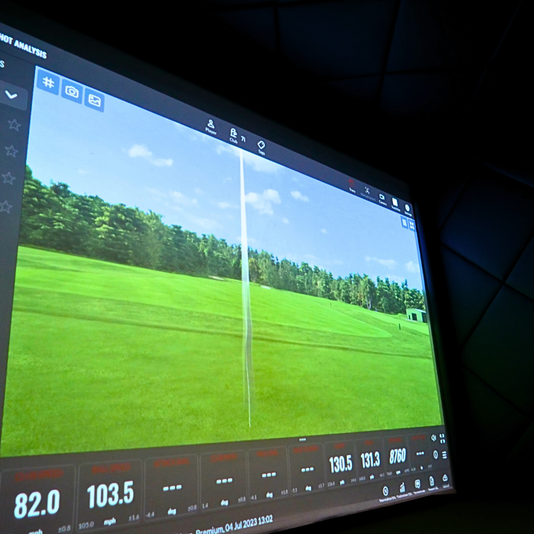 GolfBays Pro+ Golf Simulator Impact Screen (Long Lasting Commercial Grade)