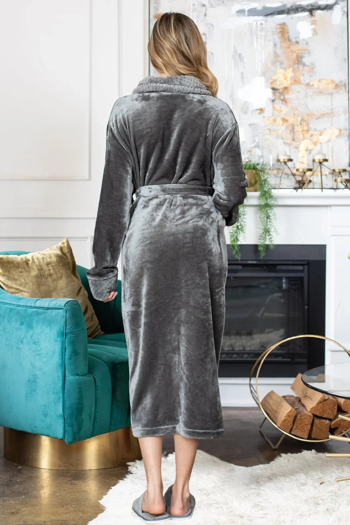 Women's Ultra Soft Plush Bathrobe - (Sizes S/M–2XL/3XL · Machine Washable)