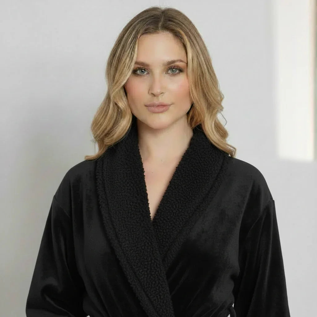 Women's Ultra Soft Plush Bathrobe - (Sizes S/M–2XL/3XL · Machine Washable)