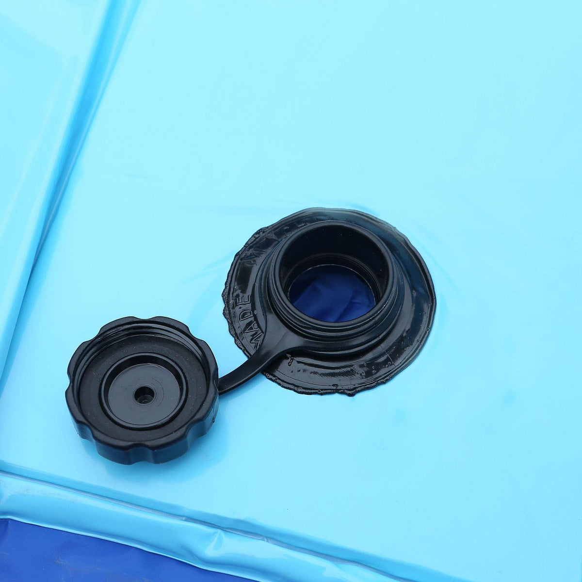 Portable Dog Swimming Pool - Foldable Leak-proof PVC Safe Pet Supplies with Drain